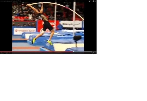 Lavillenie front foot lower.jpg